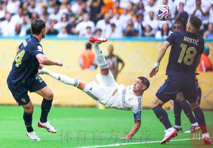 世体:皇马轰28脚射门无进球 人们开始聚焦于姆巴佩